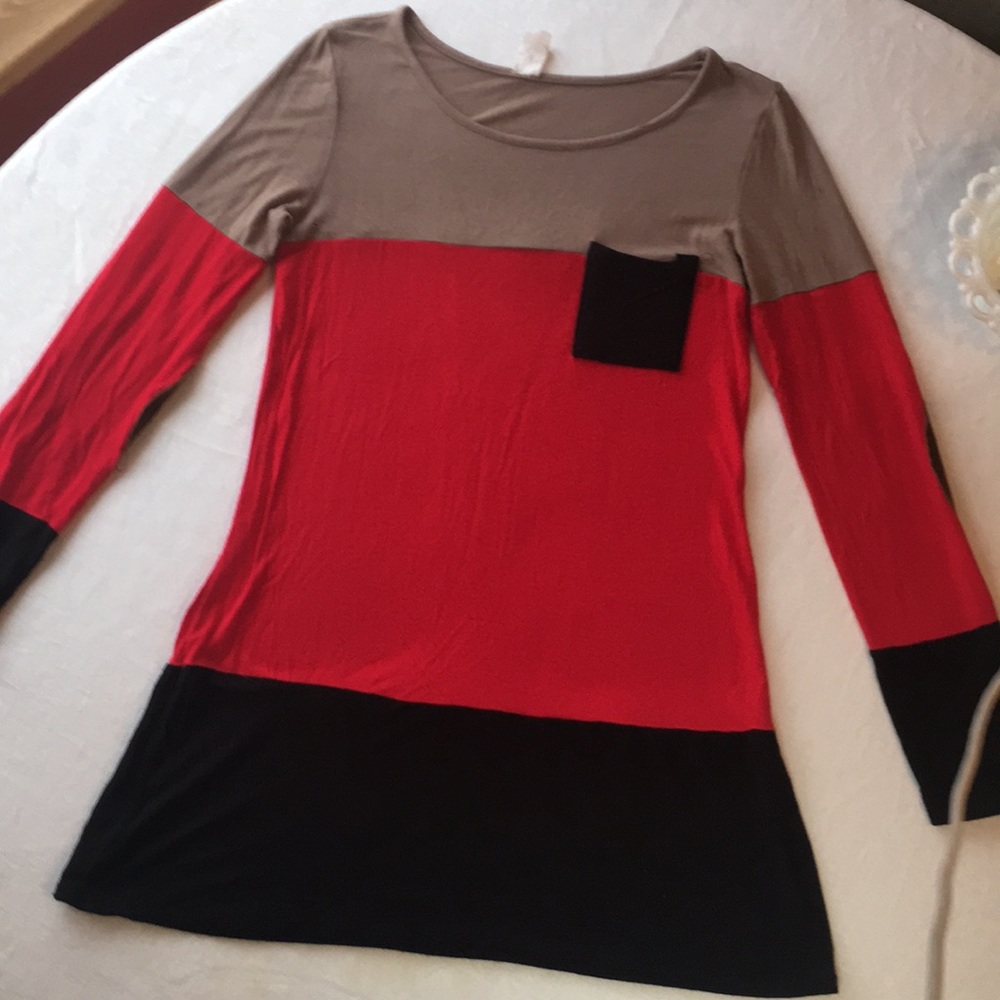 🐳🌿Color block tunic🌿 -A1
